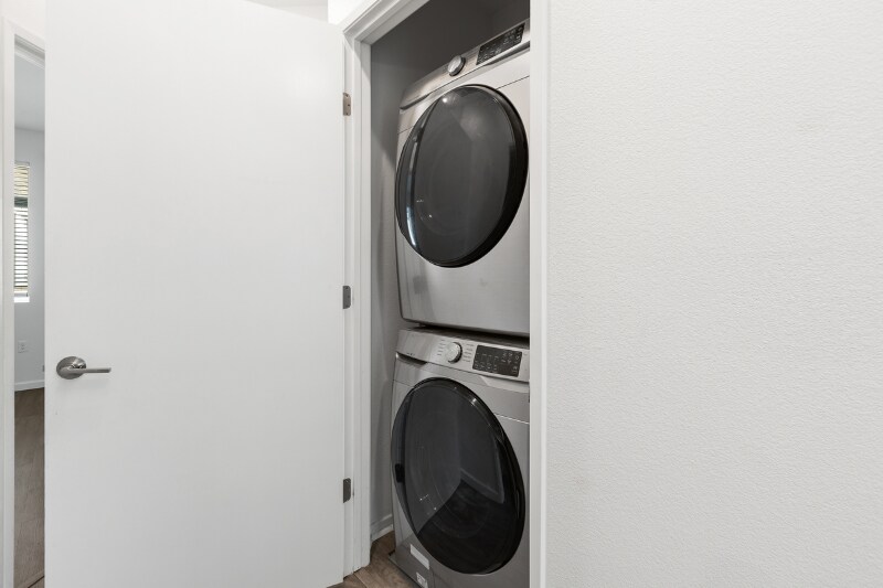 Building Photo - 5272 Beachfront Cove