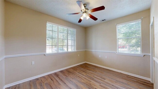 Building Photo - 1724 Boardwalk Ct