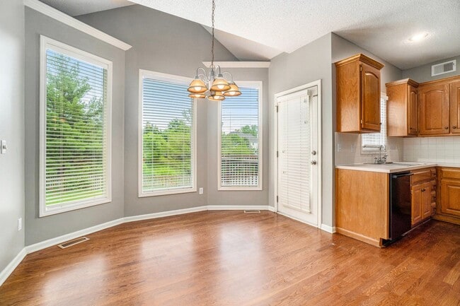 Building Photo - 4 Bed 3 Bath home in BlueValley