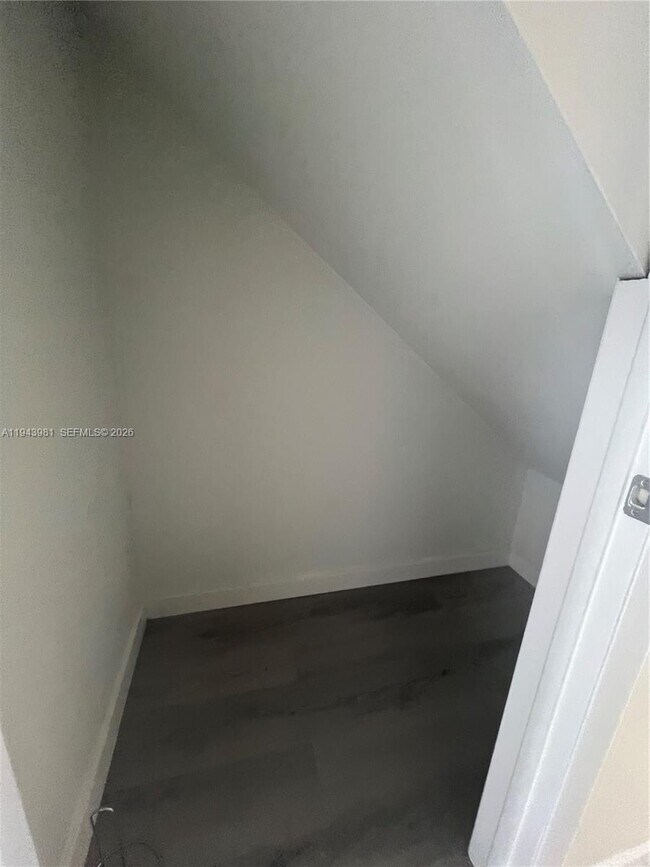 Building Photo - 260 NW 107th Ave