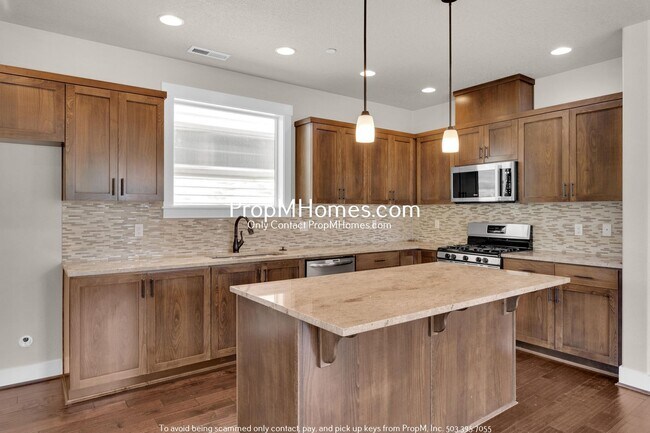 Building Photo - Luxury Four Bedroom Home in Villebois - Co...