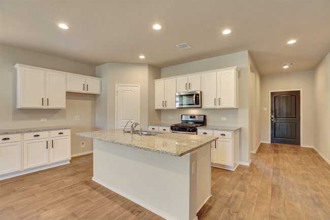 Building Photo - 13845 Rock Island Trl