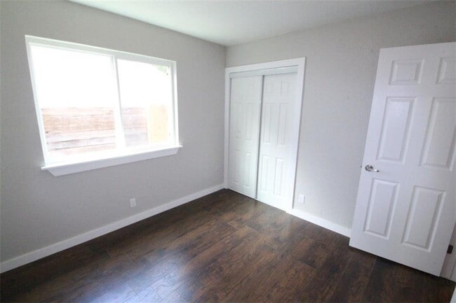 Building Photo - 10702 Lanshire Dr