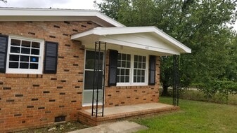 Exterior front - 416 West Lakeside avenue