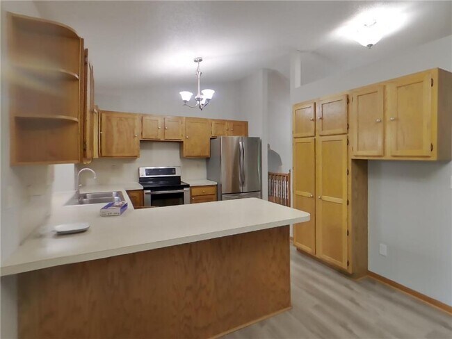 Building Photo - 5752 W 134th St