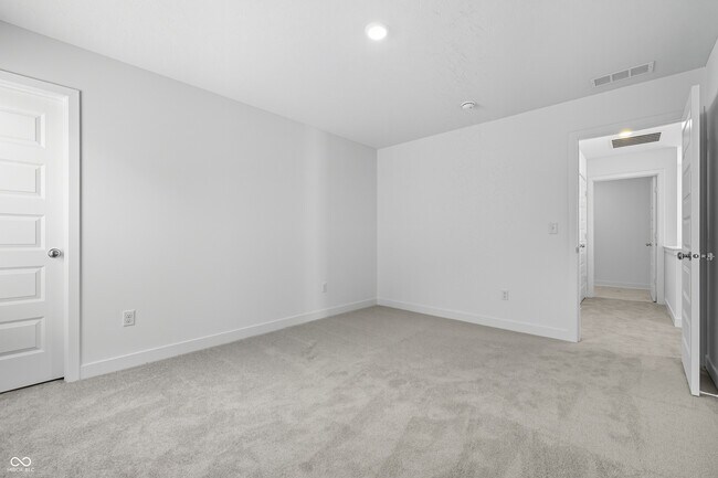 Building Photo - 15395 Alperton Rd