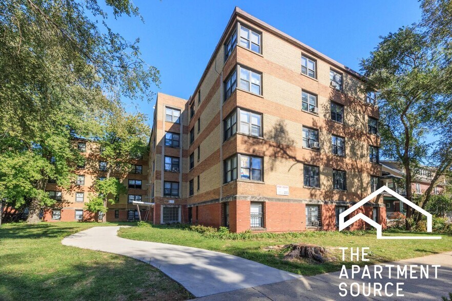 Building Photo - 1360 W Touhy Ave