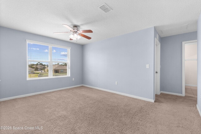 Building Photo - 402 Moray Dr