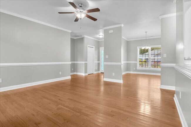 Building Photo - 164 Backfield Pl