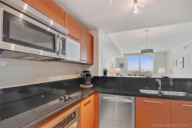 Building Photo - 244 Biscayne Blvd
