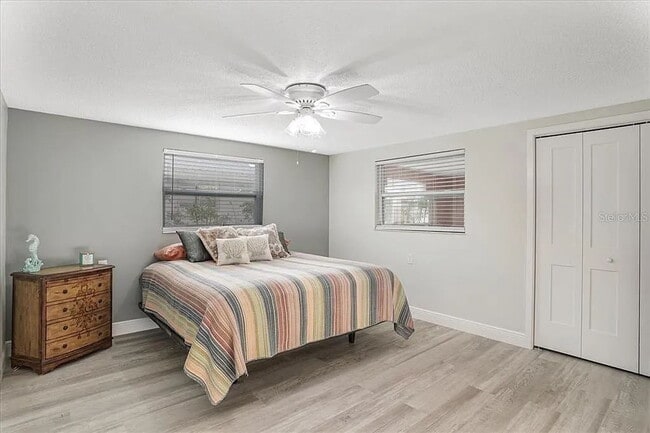 Building Photo - Fully Renovated 2-Bed, 2-Bath Retreat in G...