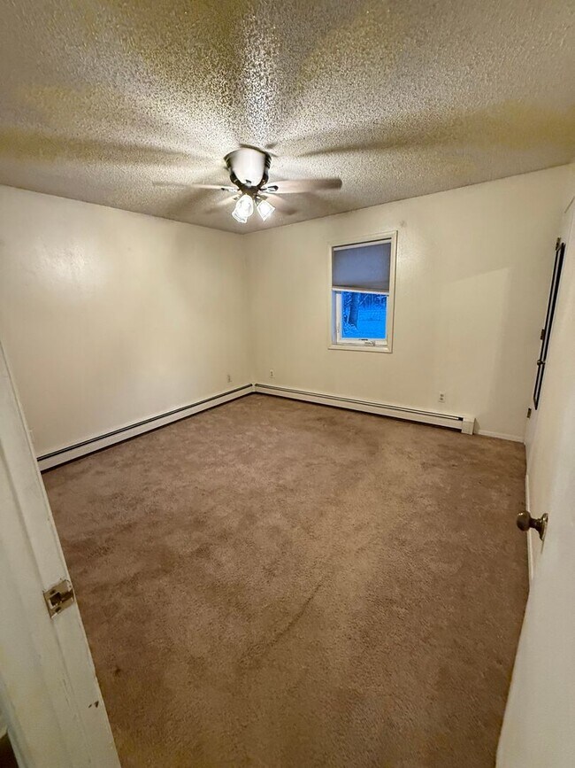 Building Photo - Biathalon Ave. (3588)