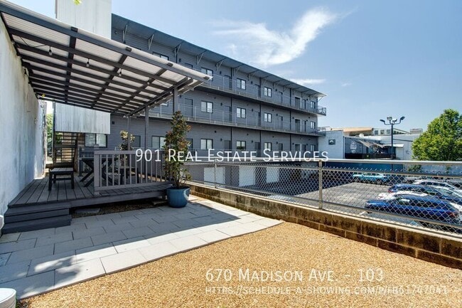 Building Photo - 670 Madison Ave