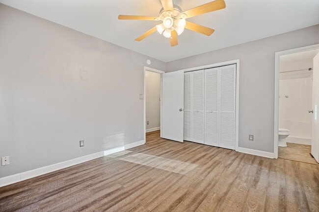 Building Photo - 8323 Outpost Cir