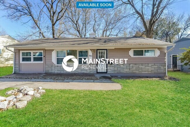Primary Photo - 4 Bedroom Pet-Friendly Home in Kansas City...