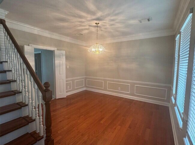 Building Photo - 4319 Greystone Way