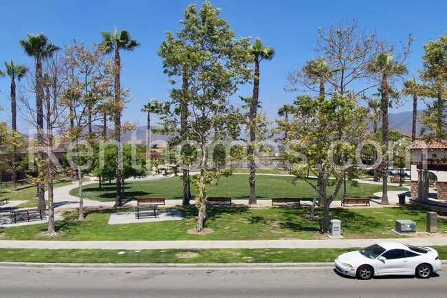 Building Photo - 1716 Discovery Falls Dr