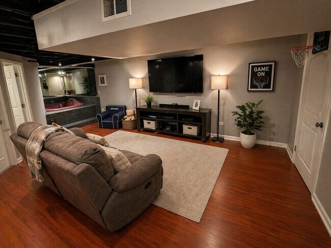 Building Photo - 878 Swan Ln