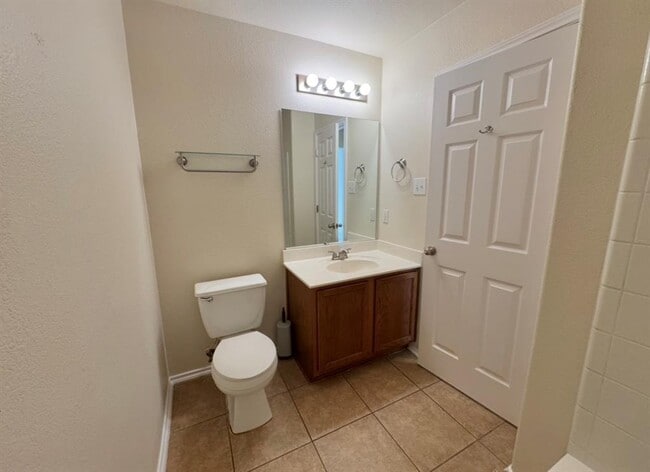 Building Photo - 104 Gettysburg Loop