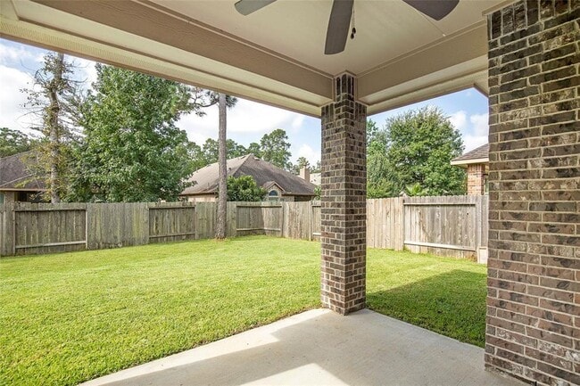 Building Photo - 2471 Garden Falls Dr