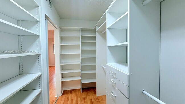 Building Photo - 12651 SW 16th Ct