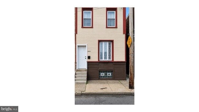 Building Photo - 2633 N Franklin St