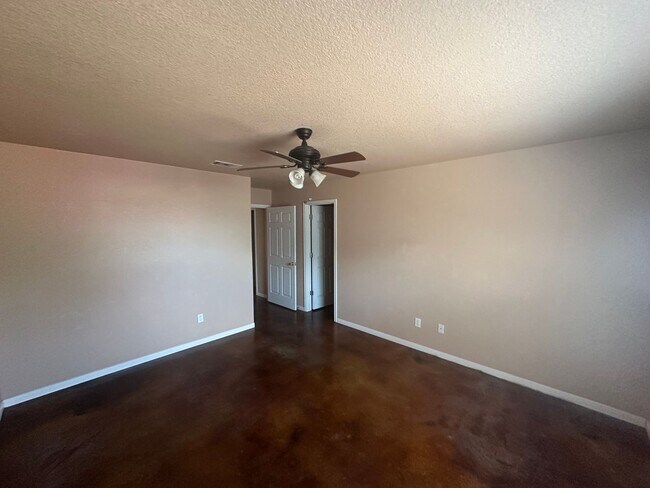 Building Photo - 3bd/2ba in Harker Heights!