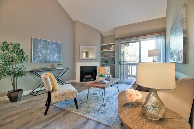 Building Photo - Wow! What a Great Home! Available Now!
