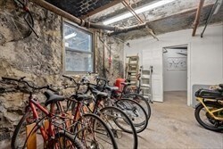 Building Photo - 16-18-18 Walk Hill St