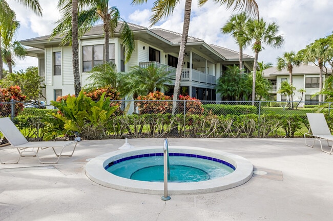 Building Photo - 11842 Pebblewood Dr