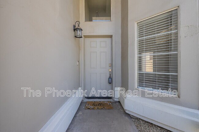 Building Photo - 1441 W Shellfish Dr