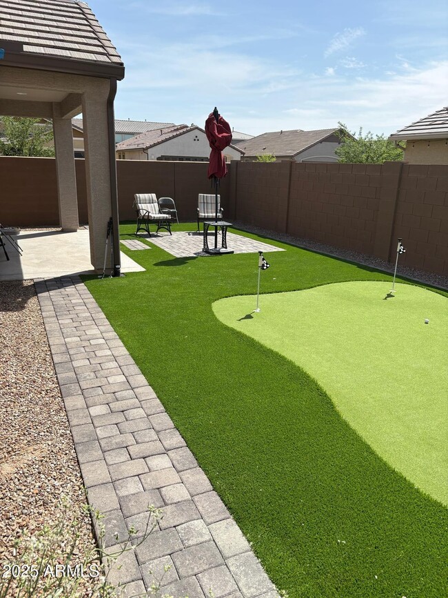 Building Photo - 8903 W Bethany Heights Dr