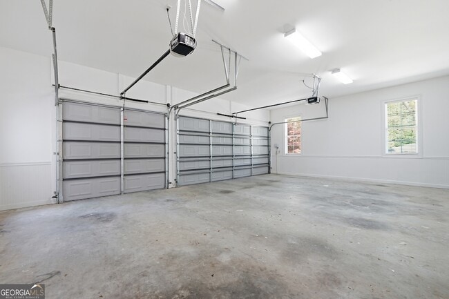 Building Photo - 6740 Castleton Dr NW