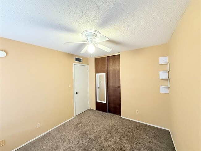 Building Photo - 9611 Blue Creek Ln