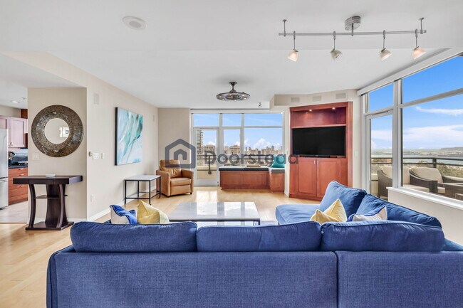 Building Photo - 475 Redwood St