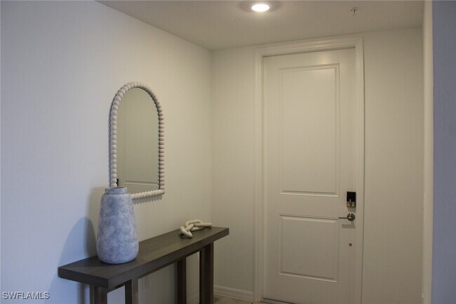 Building Photo - 5661 Melbourne Ct