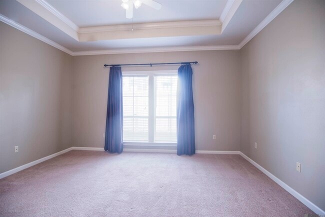 Building Photo - 4925 Summa Ct