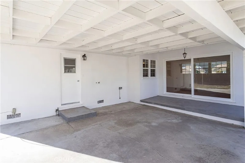 Building Photo - 7916 Limerick Ave