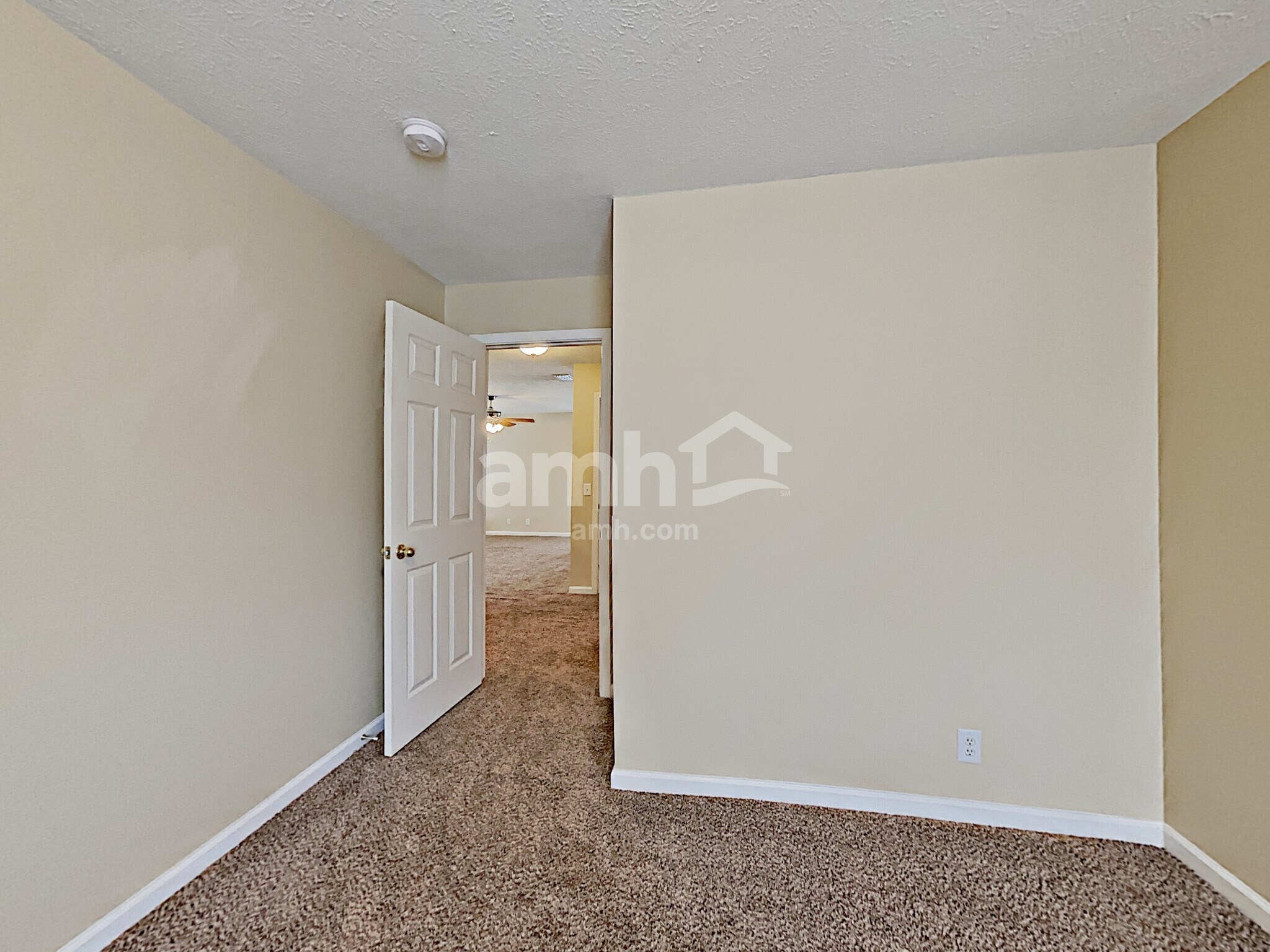 Building Photo - 3333 Cain Harbor Dr