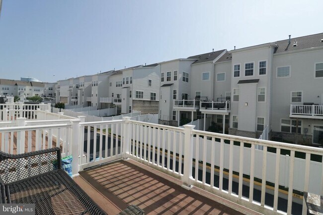 Building Photo - 22702 Parkland Farms Terrace