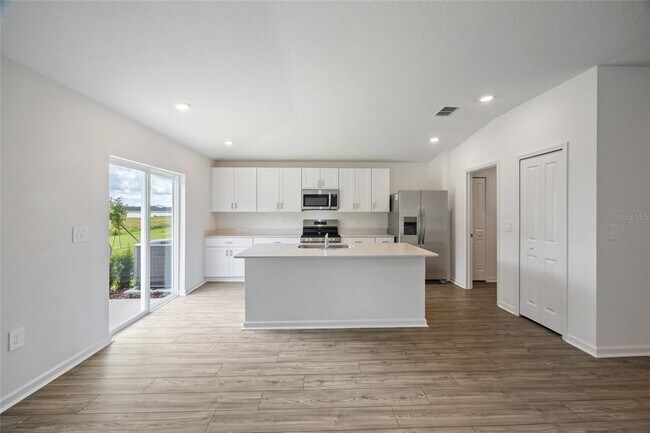 Building Photo - 1305 NW 48th Terrace
