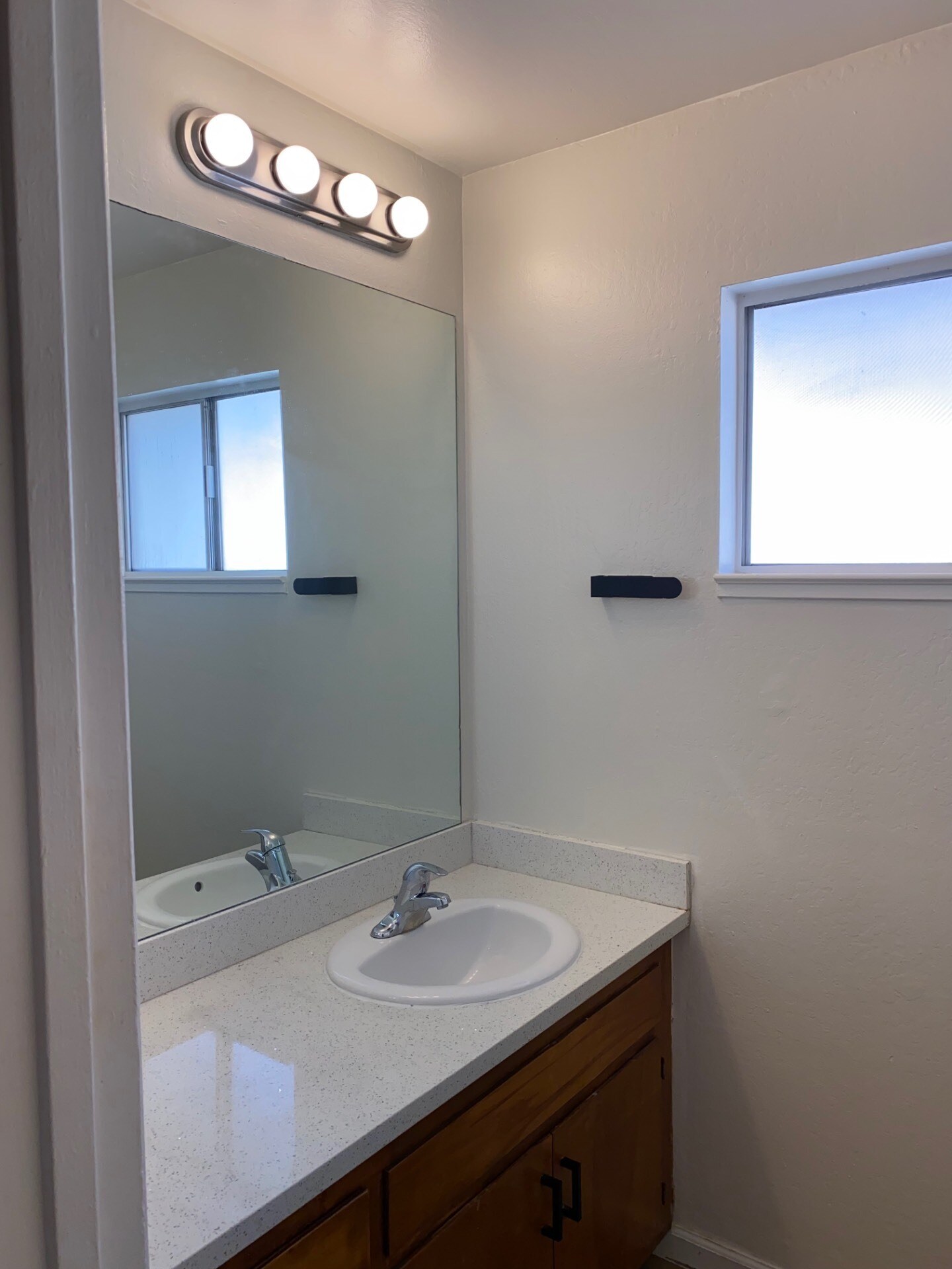 Building Photo - 111 Yorkshire Ct