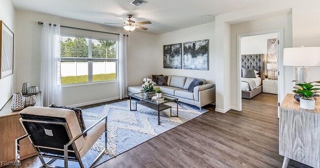 Building Photo - 24055 Peaceful Brk Lp