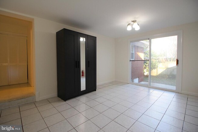 Building Photo - 2129 Grayson Pl