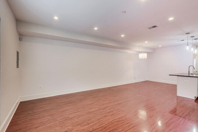 Building Photo - Welcome to Unit 202 at the Arboretum Condo...