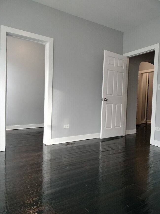 Building Photo - 6601 S Bishop St