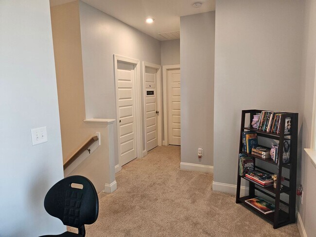 Building Photo - Gorgeous 4 bedroom, 3.5 bath home with private pool - Wyndwater Community in Hampstead