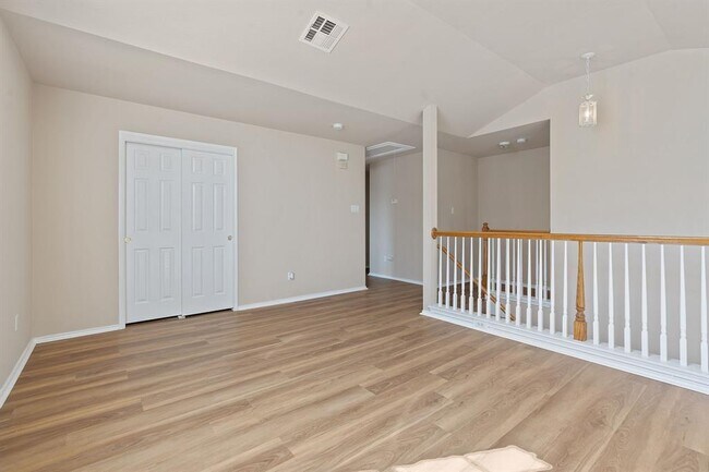 Building Photo - 10808 Chippenhook Ct