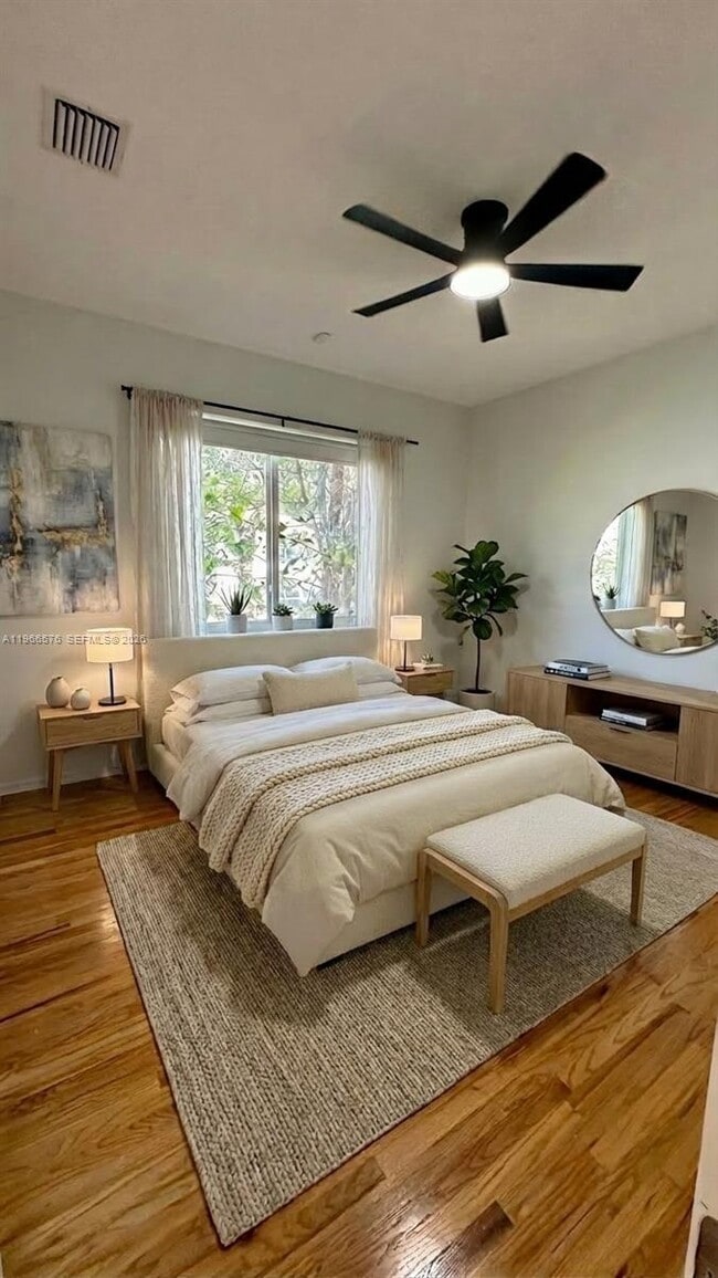 Building Photo - 3063 Center St