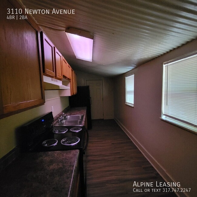 Building Photo - 3110 Newton Ave